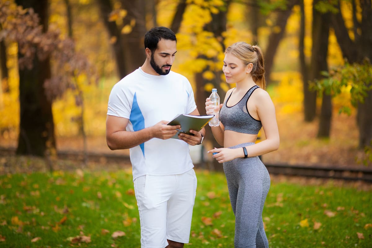 couple_planning_fitness_goals