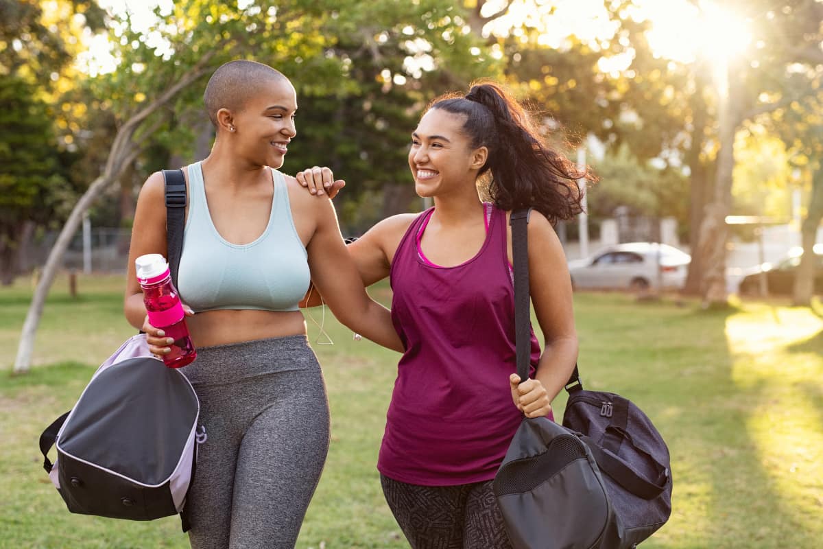 women_walking_workout